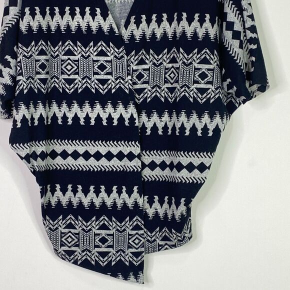 Poetry Aztec Open Front Lightweight Short Sleeve Cardigan Women's Size Small - Picture 6 of 8